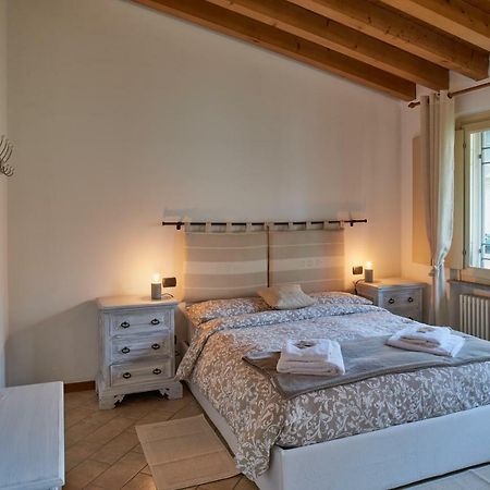 Bcube-Bed&Breakfast Del Borgo ปาเวีย ภายนอก รูปภาพ