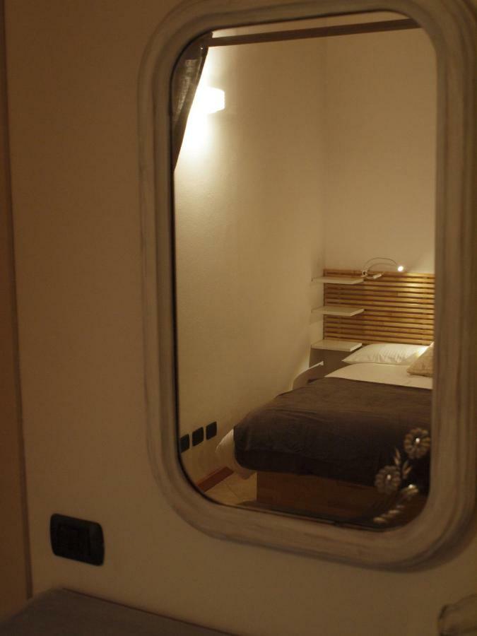 Bcube-Bed&Breakfast Del Borgo ปาเวีย ภายนอก รูปภาพ