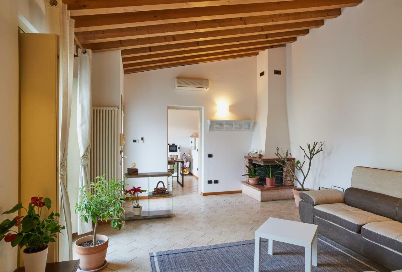 Bcube-Bed&Breakfast Del Borgo ปาเวีย ภายนอก รูปภาพ